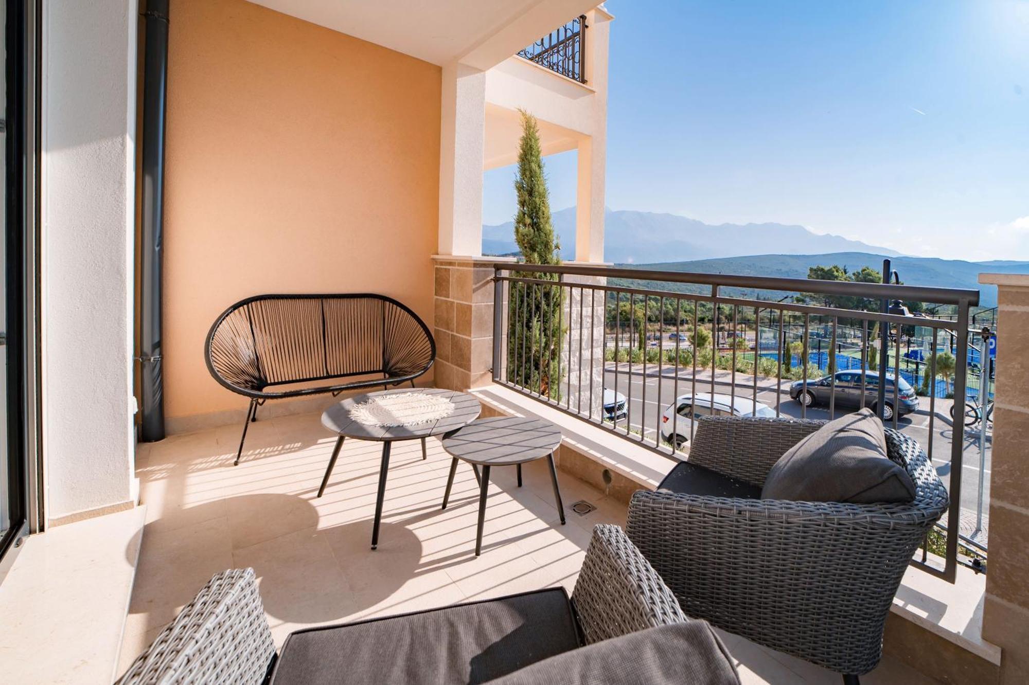 Lustica Bay Tivat Quarto foto